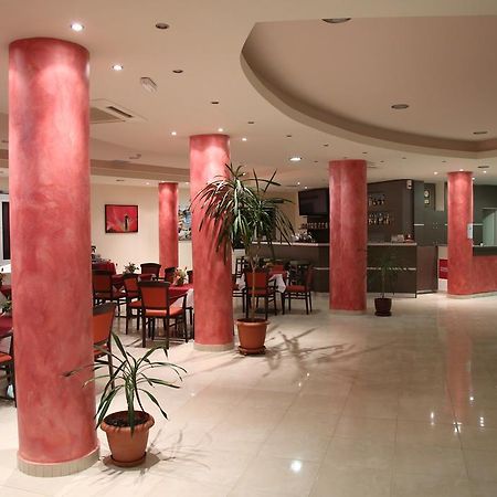 Hotel Sea Breeze Sitia  Exterior photo